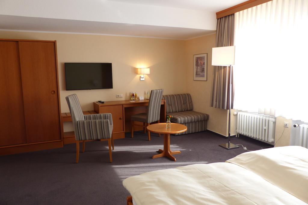 Hotel Hansa Herford Kamer foto